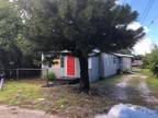 425 N 26th St, Fort Pierce, FL 34947