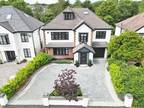 5 bedroom detached house for sale in Tycehurst Hill, Loughton, Esinteraction