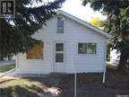 118 2Nd Street W, Leader, SK, S0N 1H0 - house for sale Listing ID SK944949
