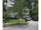 4400 Twin Oak Ct