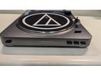 Audio Technica AT-LP60 Fully Automatic Belt-Drive Stereo Turntable Used