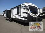 2023 Keystone Outback 328RL 37ft