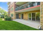 Condo For Sale In Mount Prospect, Illinois