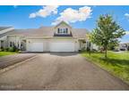 12 D Pointe W Drive, Halfmoon, NY 12065