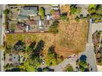 13 Dorenfeld Ct, Petaluma, CA 94952 - MLS 321058971