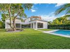 6465 83rd St SW, Miami, FL 33143