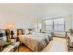 Condo For Sale In Chicago, Illinois