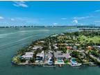 1040 S Shore Dr, Miami Beach, FL 33141