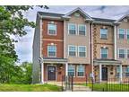 4906 D St SE Washington, DC -