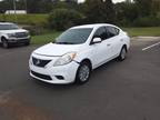 2012 Nissan Versa 1.6 SV