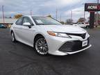 2020 Toyota Camry Hybrid XLE