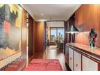 Condo For Sale In Chicago, Illinois