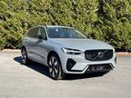 2024 Volvo XC60 Recharge T8 EAWD PHEV PLUS DARK