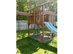 Free swing set