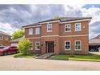 5 bedroom detached house for sale in Clayton Drive, Leverstock Green