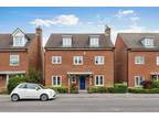 4 bedroom detached house for sale in Harris Way, North Baddesley, Southampton
