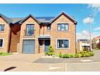4 bedroom detached house for sale in Lamond Crescent, Winchburgh, EH52