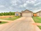 2223 Ridge Way Chickasha, OK