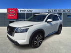 2024 Nissan Pathfinder White, new