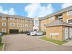 1 bed flat to rent in International Way, TW16, Sunbury ON Thames