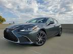 2024 Lexus ES 300h