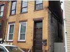 822 Spring Garden Ave Pittsburgh, PA 15212 - Home For Rent