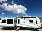 2018 Roamer Roamer RT323RLS 38ft