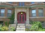 Great 2 bed 1.5 bath in heart of Midtown Hollenden Apartments