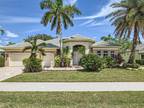 8443 Lake Forest Dr N, Davie, FL 33328