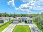 9500 104th St SW, Miami, FL 33176