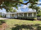 1091 Manor Rd, Englewood, FL 34223