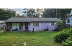 1084 SE 165th Ave, Silver Springs, FL 34488