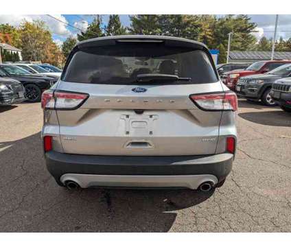 2022 Ford Escape SEL is a Silver 2022 Ford Escape SEL Car for Sale in Enfield CT