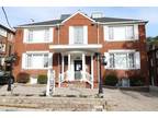 43503568 1695 Bathurst Street #9