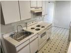 Beautiful 2 Bed 1 Bath! Utilities included