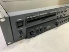 Tascam CD-RW901SL CD Rewritable Recorder