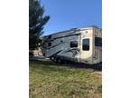 2018 Jayco North Point 377RLBH 41ft