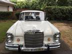 1965 Mercedes-Benz 220S