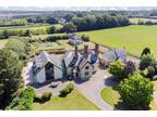Kettle Lane, East Farleigh, Maidstone, Kent, ME15 5 bed detached house for sale