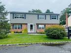 30 LAURA LN, Copiague, NY 11726 Single Family Residence For Sale MLS# 3500547