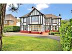 Cyncoed Road, Cyncoed, Cardiff, CF23 6 bed detached house for sale - £