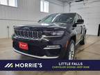 2023 Jeep grand cherokee Black, 37 miles