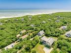 5 Bedroom 3.5 Bath In Montauk NY 11954