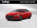 2023 Hyundai Elantra Red