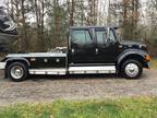 1999 International truck 4700 LOW PROFILE 20ft