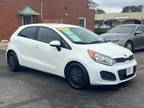 2014 Kia Rio5 HATCHBACK 5-DR