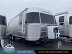 2024 Airstream International 27FBT Twin