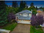 3212 Camelot Dr, Rocklin, CA 95765