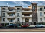 12407 Moorpark St #202, Studio City, CA 91604