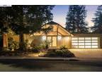 225 Clyde Dr, Walnut Creek, CA 94598